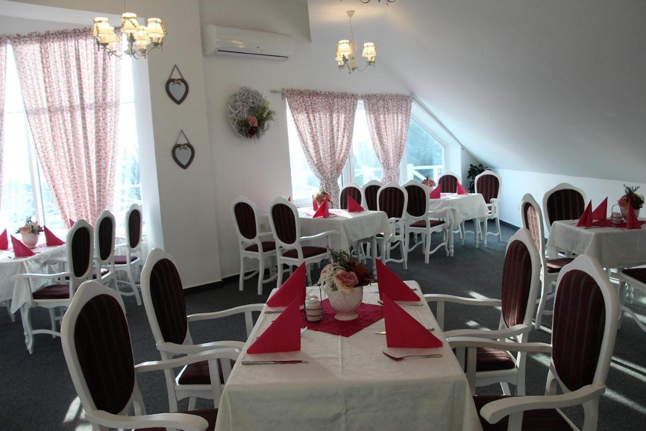Penzion Lapas U Hoffera Nitra Extérieur photo